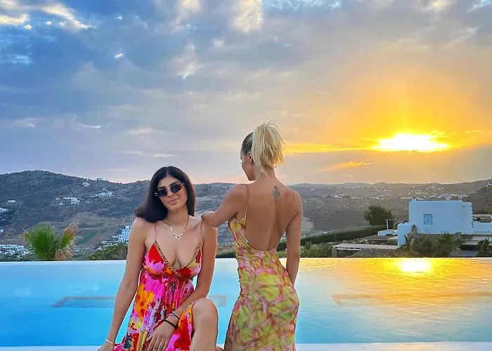 Million Stars Mykonos Καλαφάτη