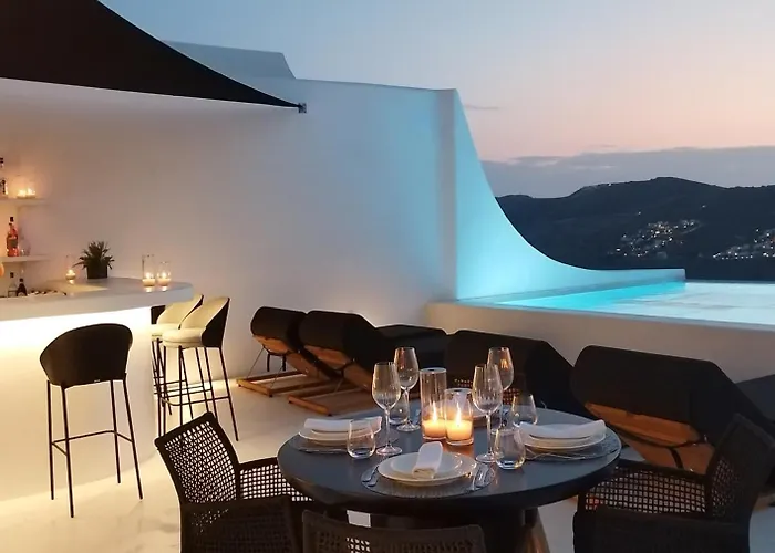 Million Stars Mykonos فندق كالافاتيس