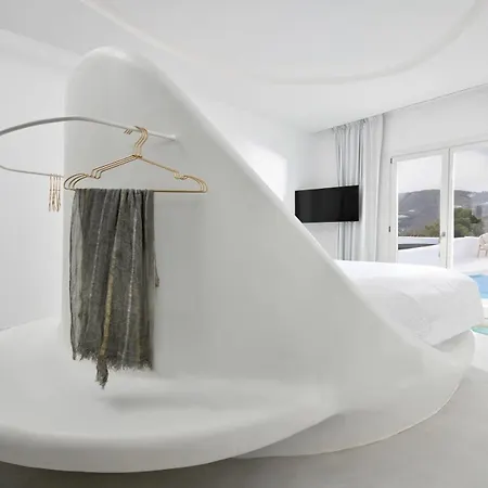 Million Stars Mykonos 5*