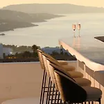 Million Stars Mykonos, Iconic By Design 호텔 5*